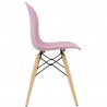 Chaise scandinave rose clair